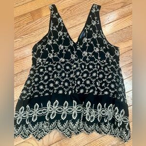 American Eagle Outfitters Black and Cream Embroidered Blouse Medium